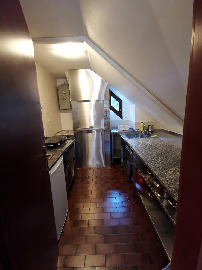 Apartmaji Mak Jesenice Exteriör bild