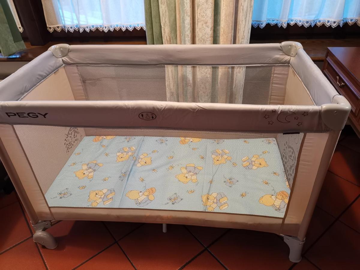 Apartmaji Mak Jesenice Exteriör bild